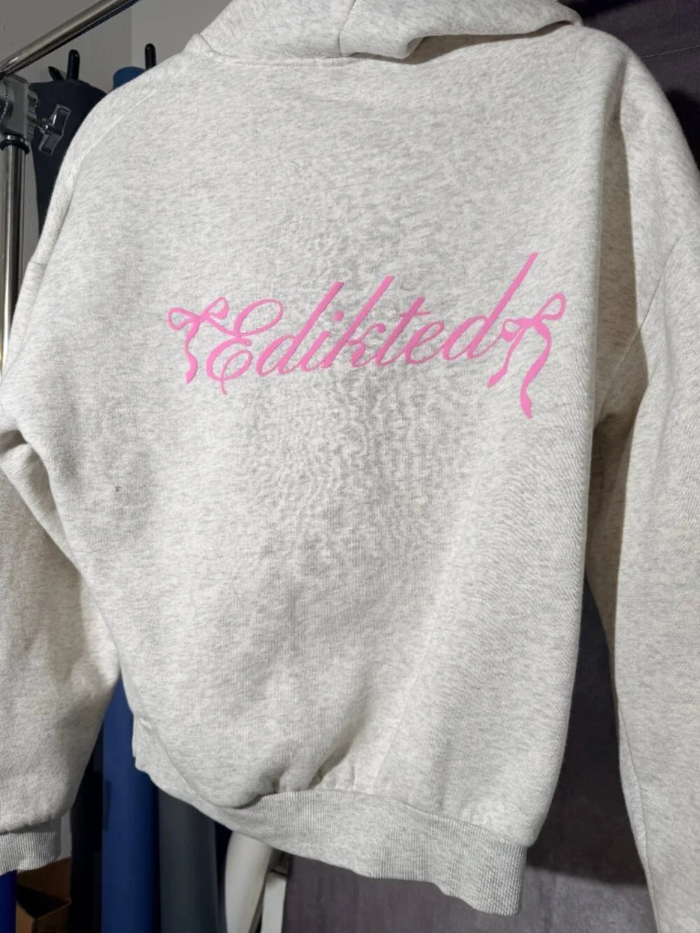 Edikted - Picture 2 of 3